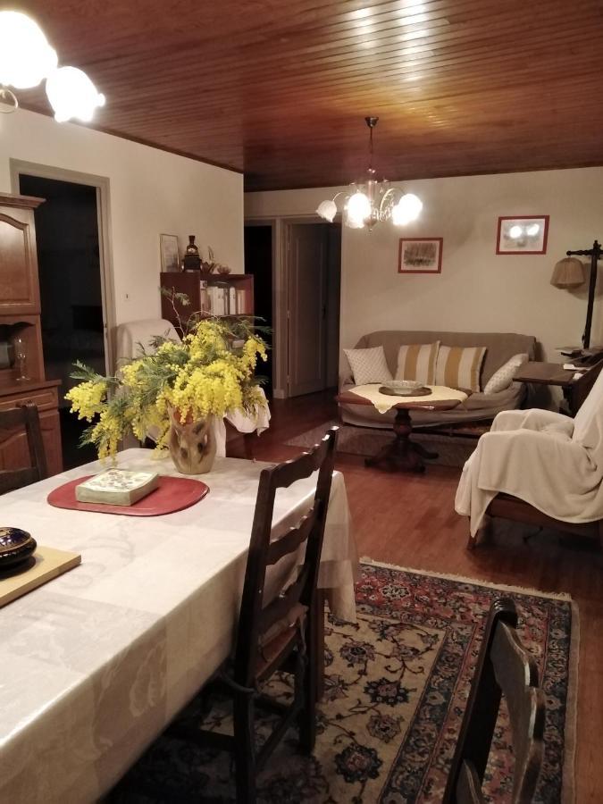 Maison Familiale Coteaux De La Vezere Voutezac Ngoại thất bức ảnh