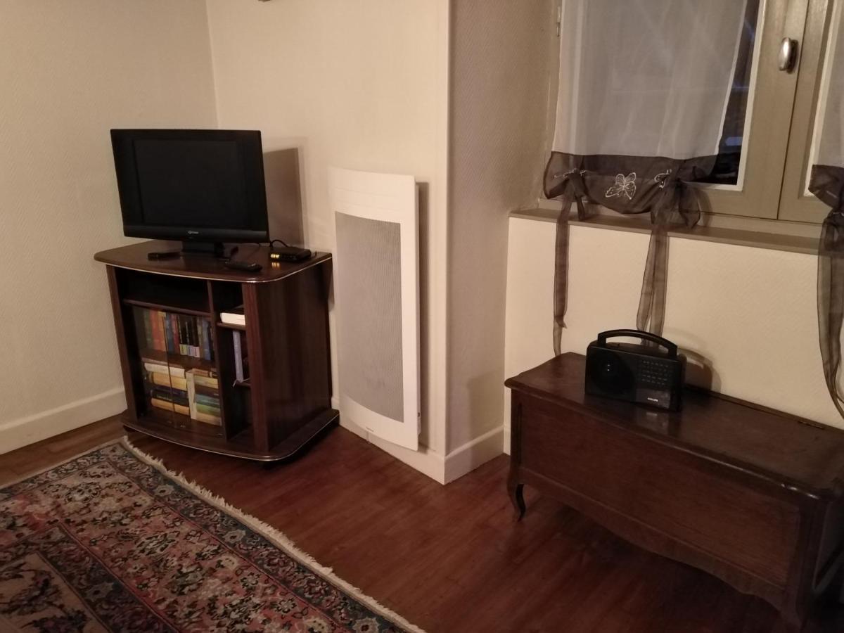 Maison Familiale Coteaux De La Vezere Voutezac Ngoại thất bức ảnh