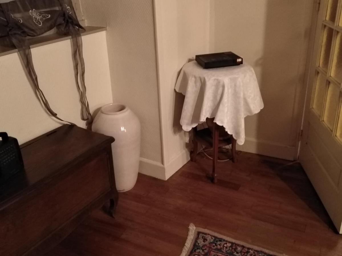 Maison Familiale Coteaux De La Vezere Voutezac Ngoại thất bức ảnh