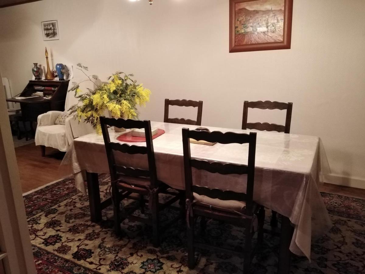 Maison Familiale Coteaux De La Vezere Voutezac Ngoại thất bức ảnh